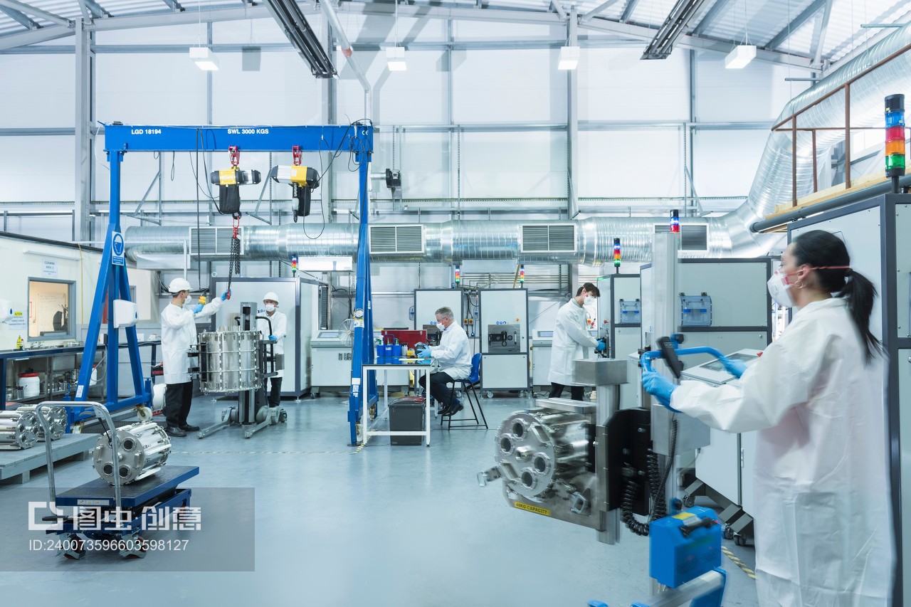Graphene nanomaterial manufacturing environment in graphene processing factory